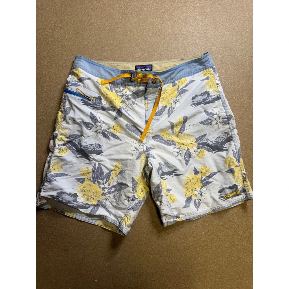 Patagonia Mens Floral Board Shorts Blue Yellow Swim Trunks Size 33‎